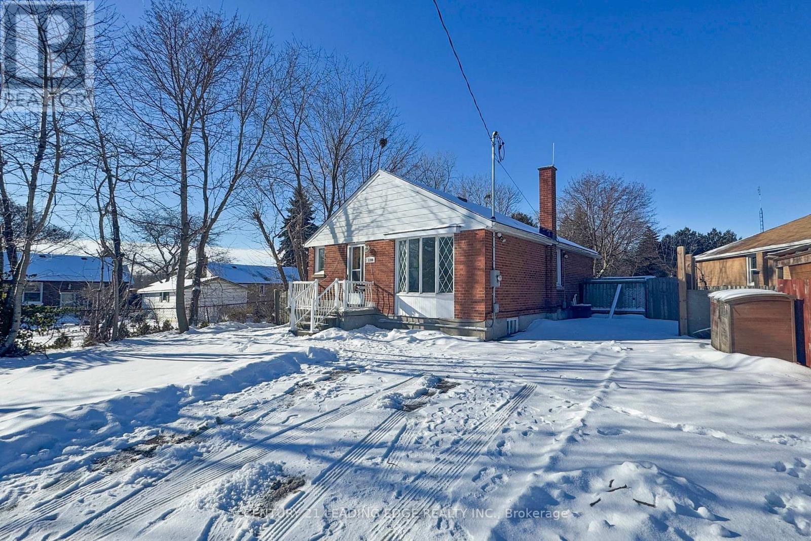 Property at 1284 MEADOWVALE STREET image 2