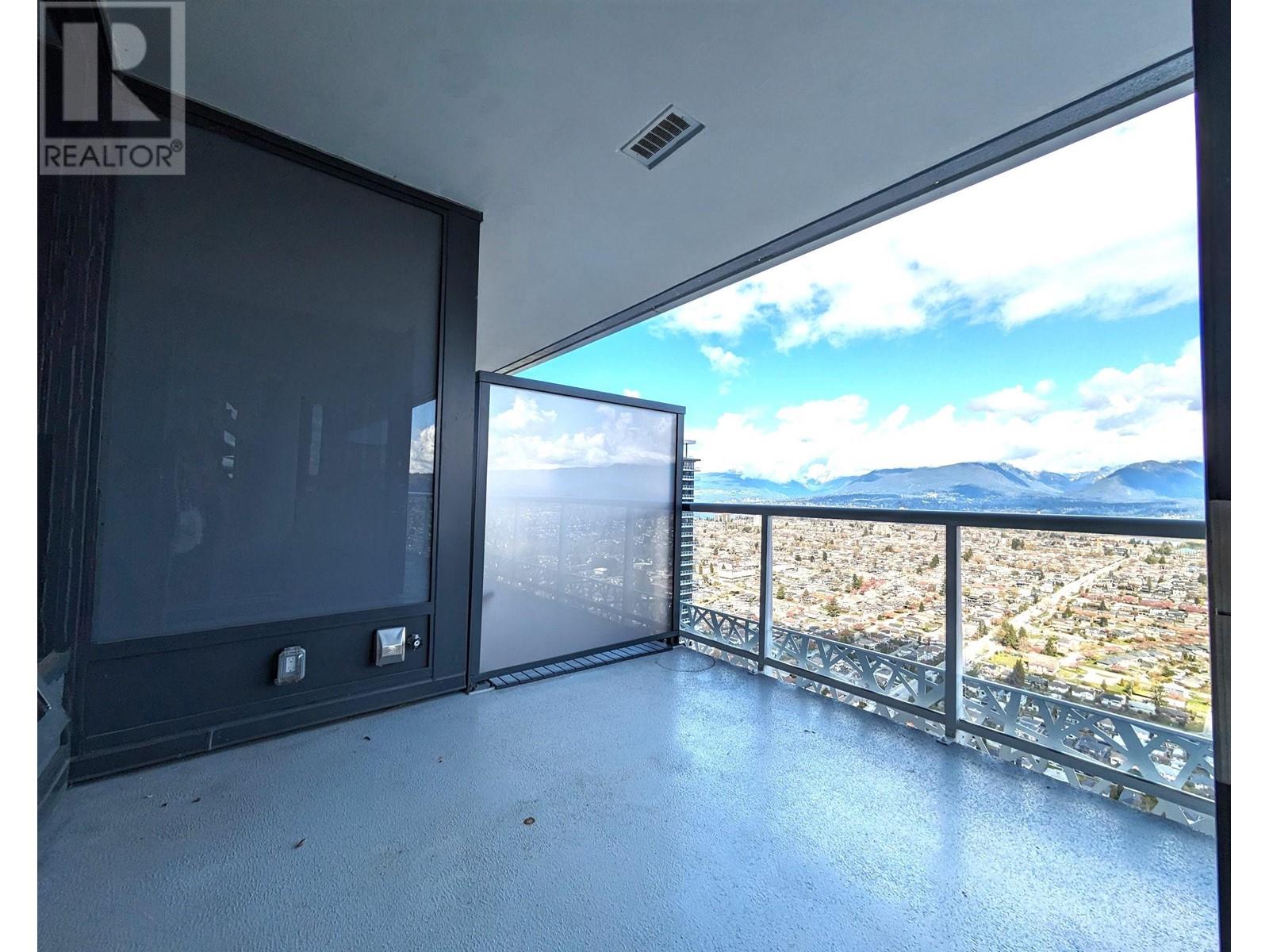 5708 1955 Alpha Way, Burnaby, British Columbia  V5C 0K6 - Photo 8 - R2964020