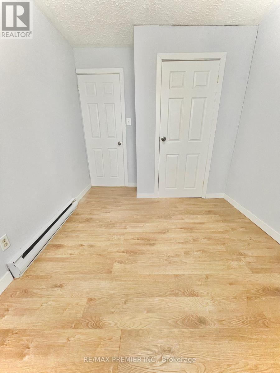 365 Bessie Avenue, Greater Sudbury (Sudbury), Ontario  P3C 4H6 - Photo 13 - X11960969