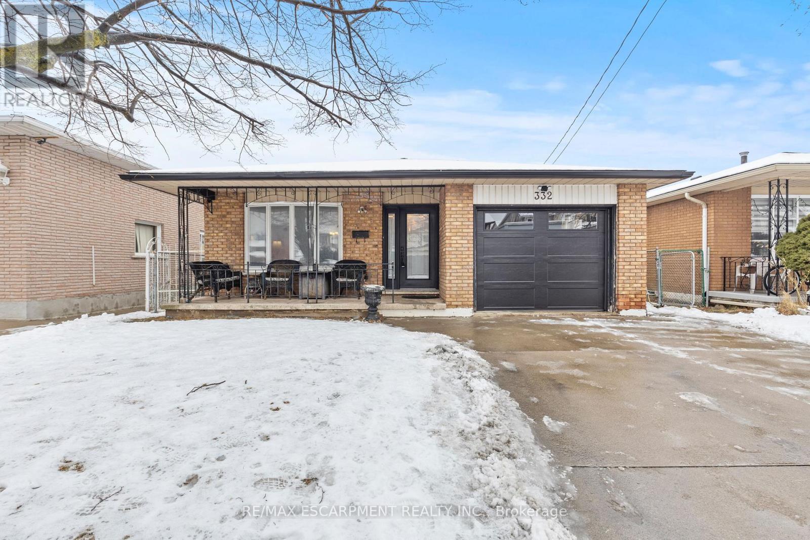 332 HIGHRIDGE AVENUE, Hamilton, Ontario