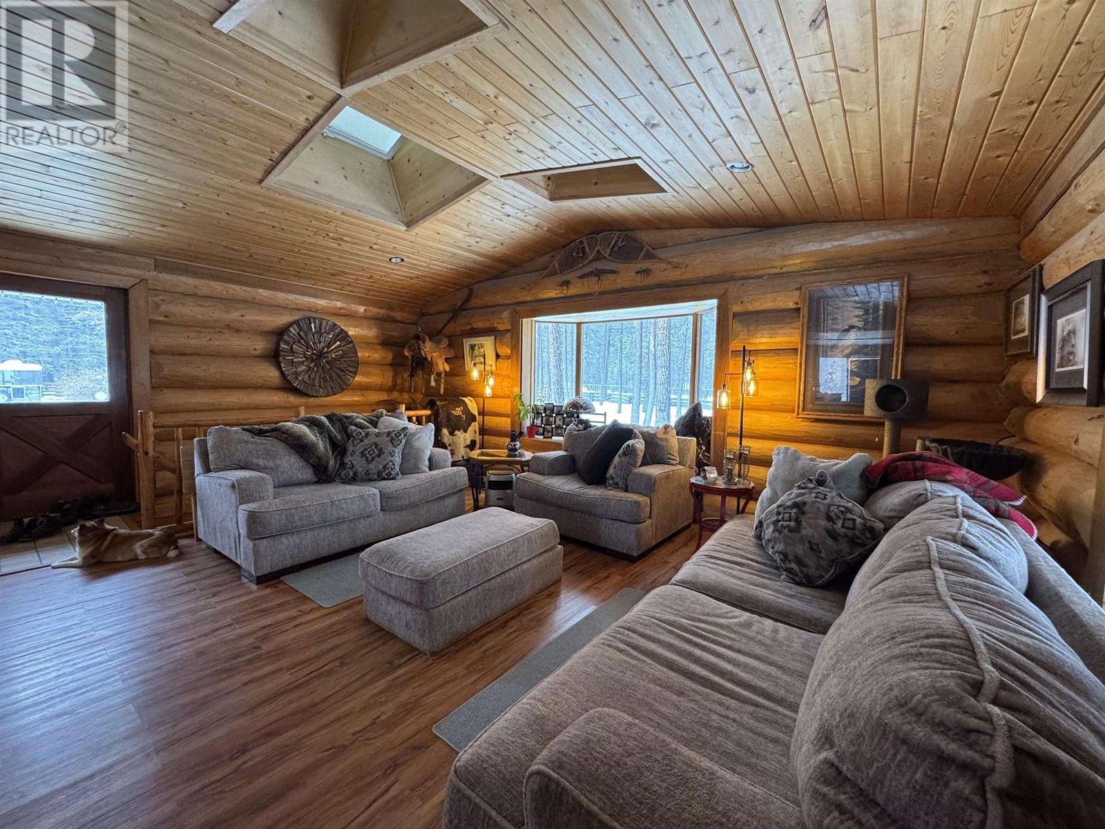 Property at 409 PHEASANT DRIVE image 4
