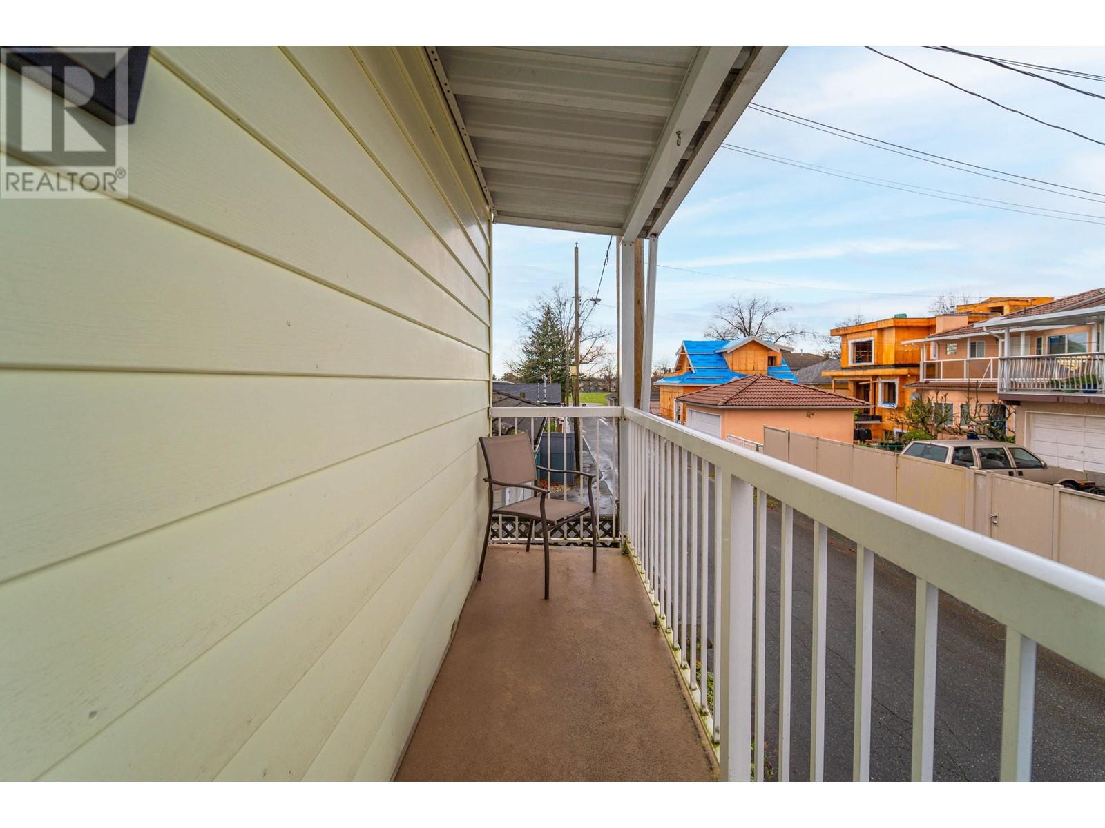 Listing Picture 34 of 39 : 1865 E 53RD AVENUE, Vancouver / 溫哥華 - 魯藝地產 Yvonne Lu Group - MLS Medallion Club Member