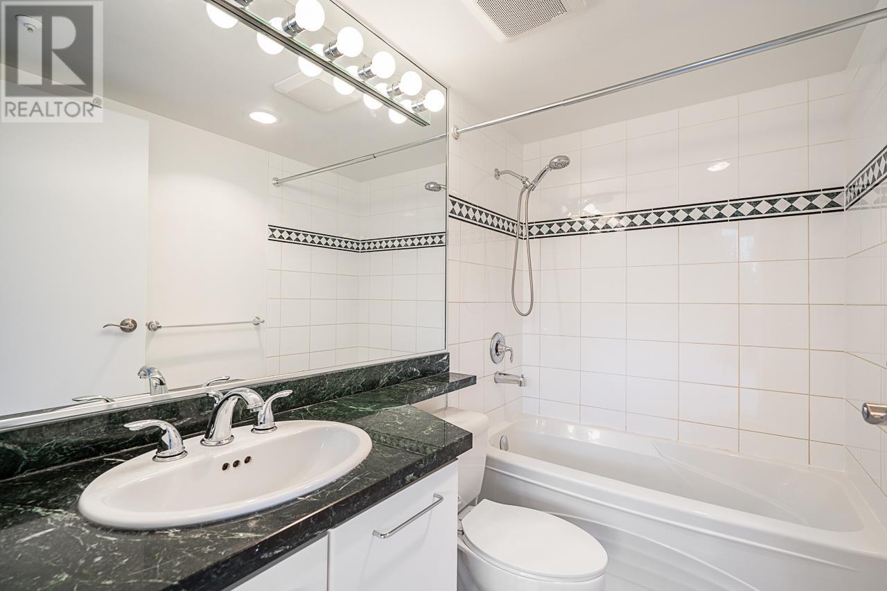 Listing Picture 15 of 35 : 6D 139 DRAKE STREET, Vancouver / 溫哥華 - 魯藝地產 Yvonne Lu Group - MLS Medallion Club Member