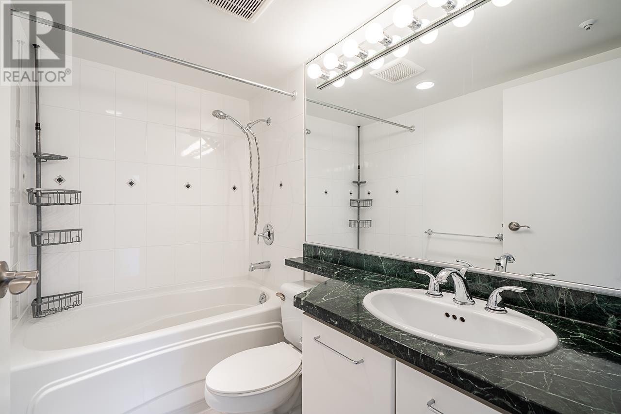 Listing Picture 18 of 35 : 6D 139 DRAKE STREET, Vancouver / 溫哥華 - 魯藝地產 Yvonne Lu Group - MLS Medallion Club Member