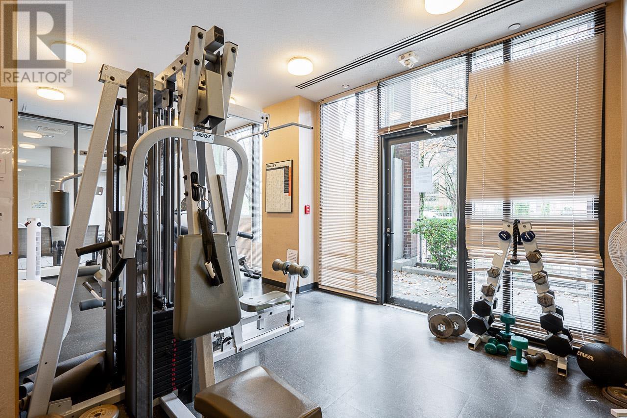 Listing Picture 32 of 35 : 6D 139 DRAKE STREET, Vancouver / 溫哥華 - 魯藝地產 Yvonne Lu Group - MLS Medallion Club Member