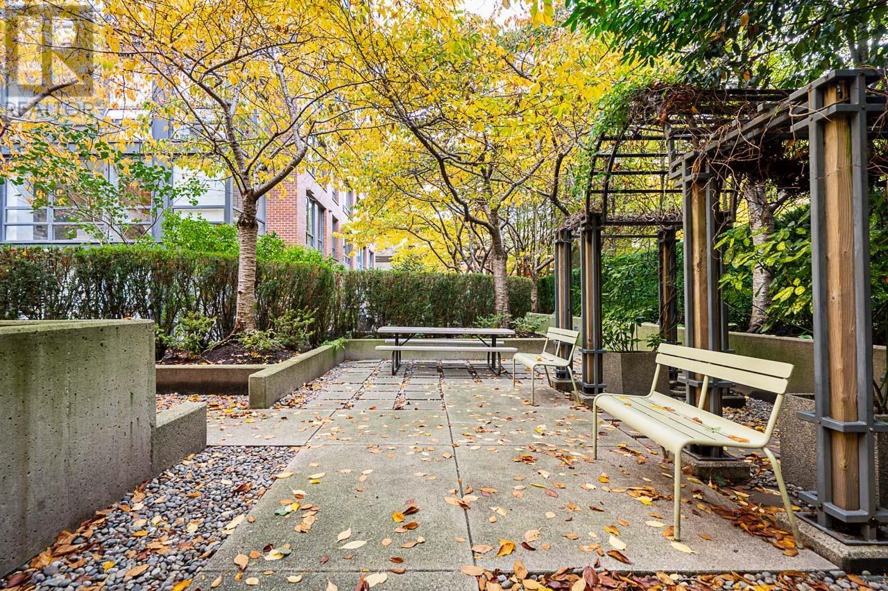 Listing Picture 35 of 35 : 6D 139 DRAKE STREET, Vancouver / 溫哥華 - 魯藝地產 Yvonne Lu Group - MLS Medallion Club Member