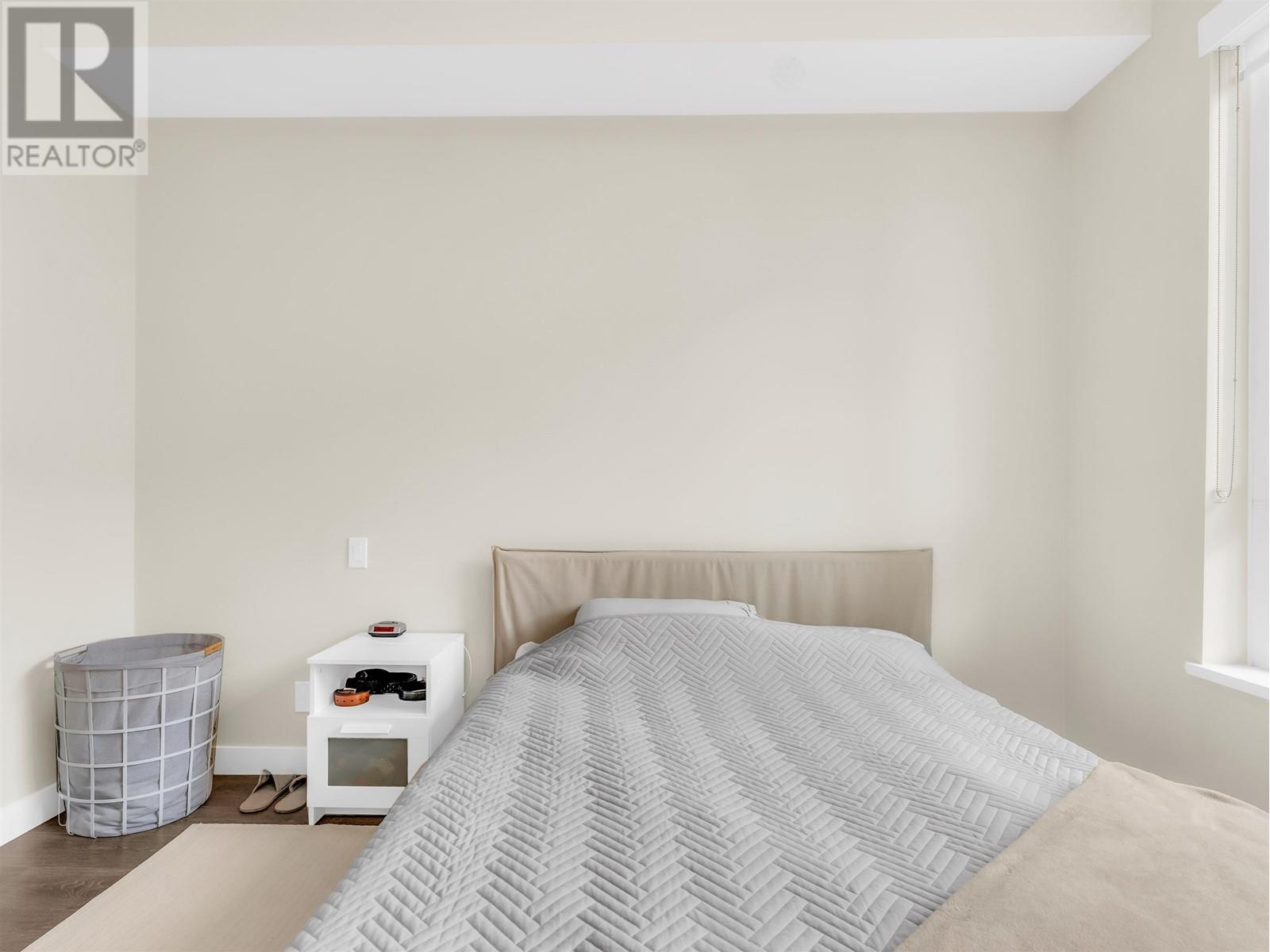 Listing Picture 13 of 28 : 206 23233 GILLEY ROAD, Richmond / 烈治文 - 魯藝地產 Yvonne Lu Group - MLS Medallion Club Member