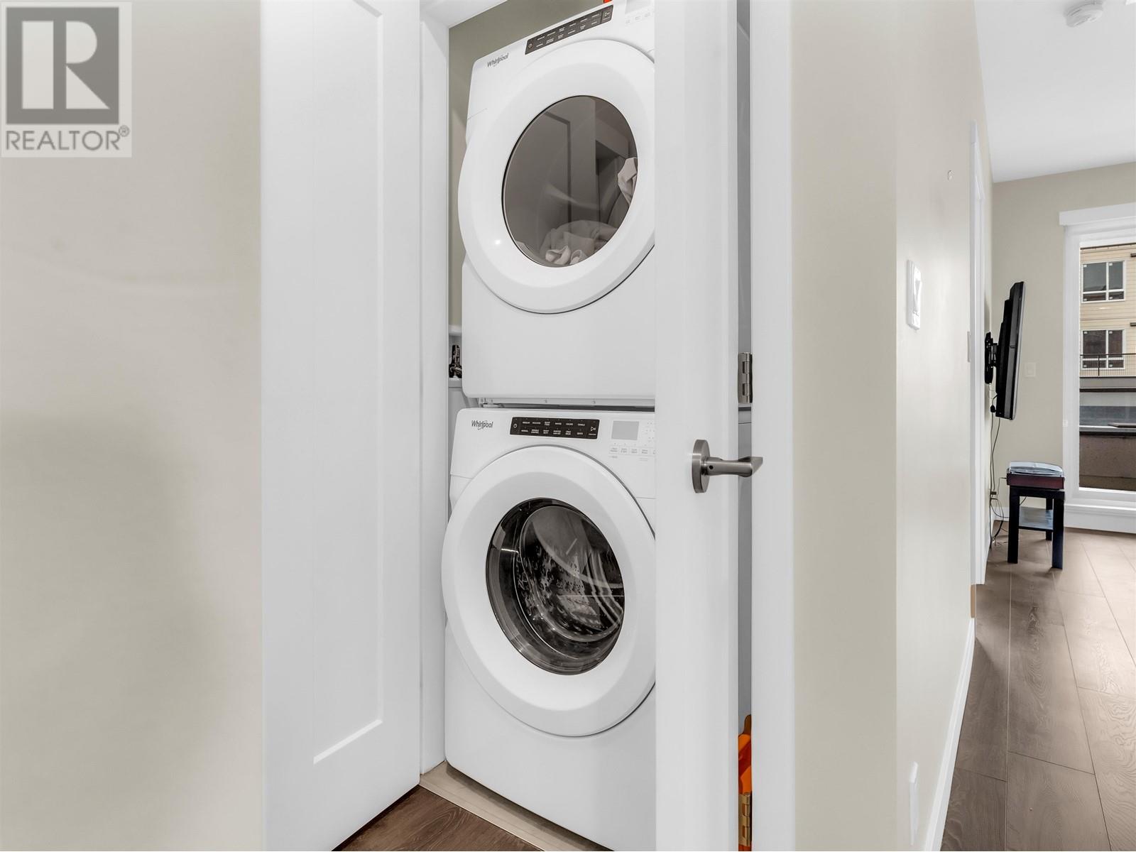 Listing Picture 20 of 28 : 206 23233 GILLEY ROAD, Richmond / 烈治文 - 魯藝地產 Yvonne Lu Group - MLS Medallion Club Member