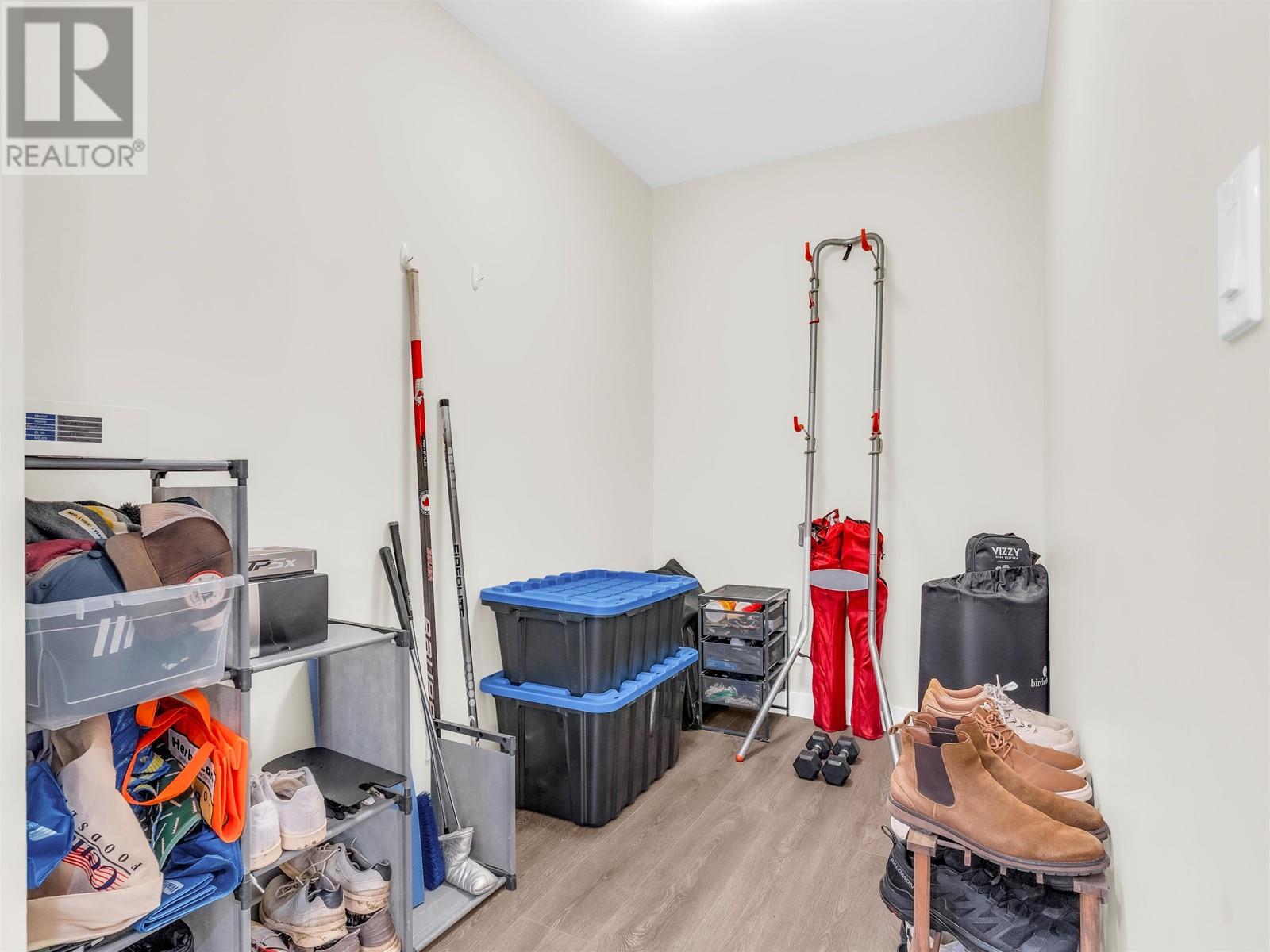 Listing Picture 21 of 28 : 206 23233 GILLEY ROAD, Richmond / 烈治文 - 魯藝地產 Yvonne Lu Group - MLS Medallion Club Member