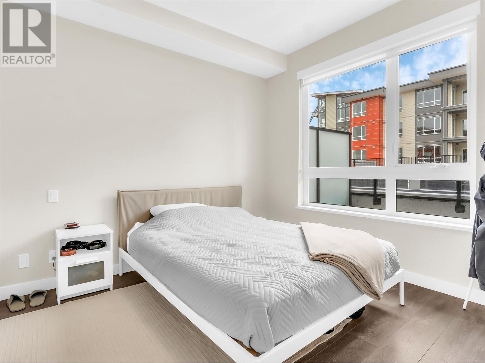 Listing Picture 7 of 28 : 206 23233 GILLEY ROAD, Richmond / 烈治文 - 魯藝地產 Yvonne Lu Group - MLS Medallion Club Member