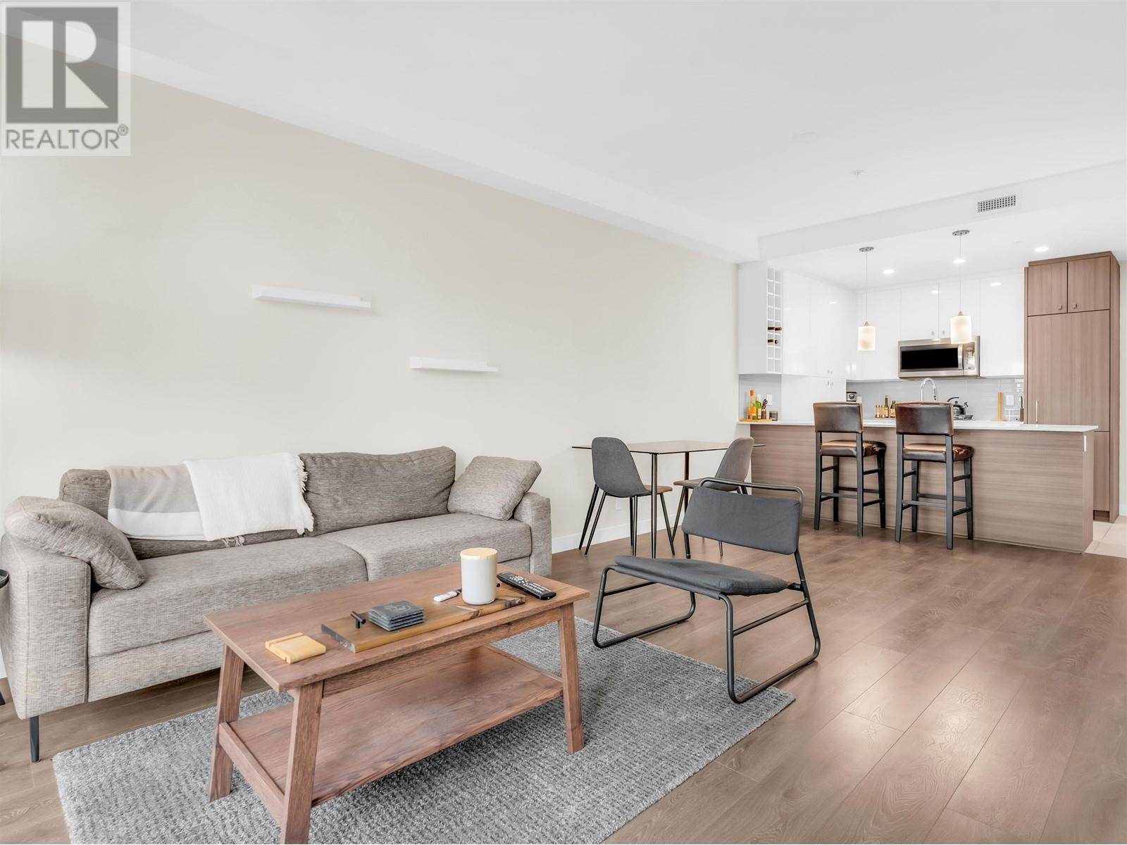 Listing Picture 8 of 28 : 206 23233 GILLEY ROAD, Richmond / 烈治文 - 魯藝地產 Yvonne Lu Group - MLS Medallion Club Member