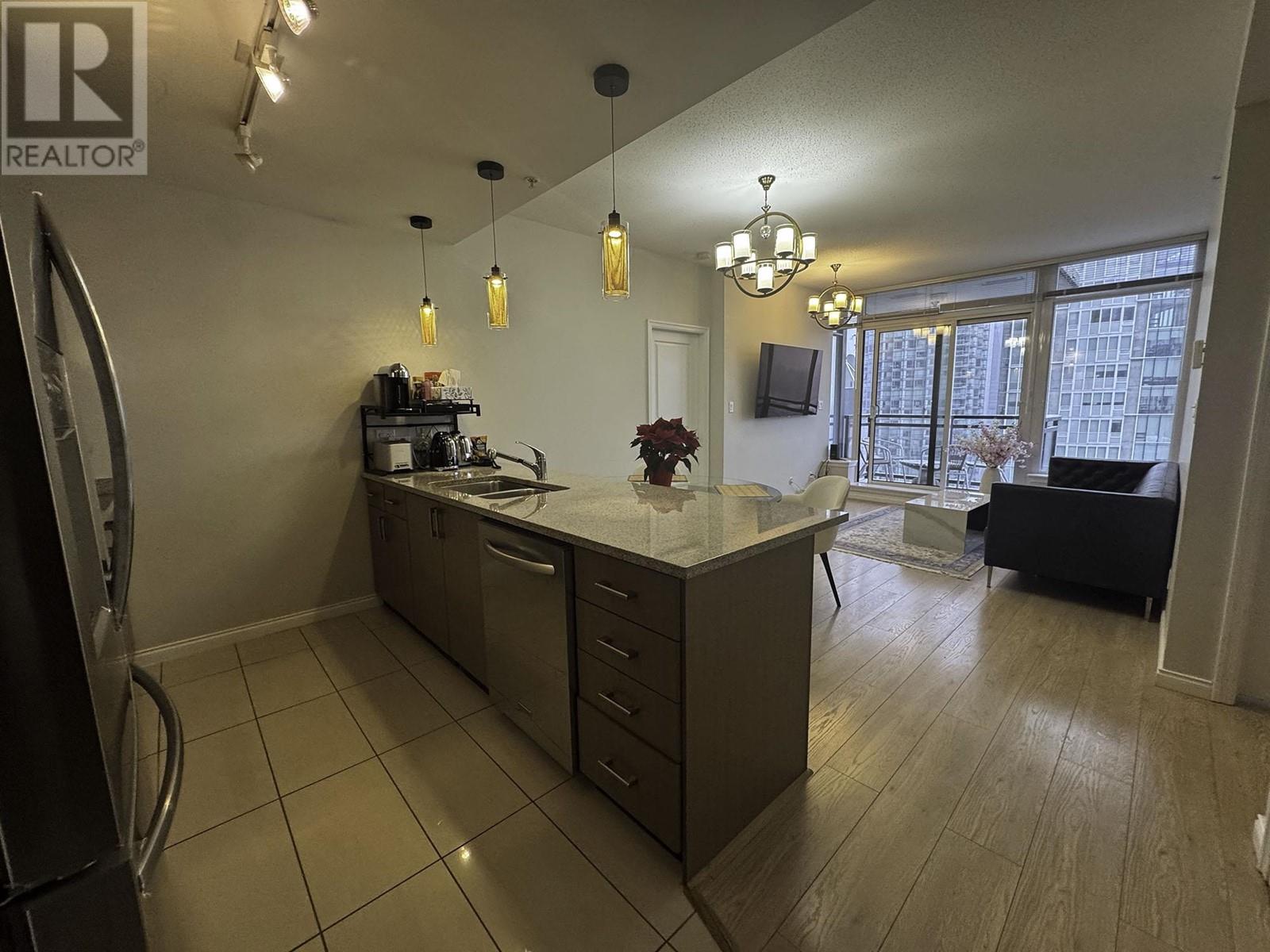 1804 1211 Melville Street, Vancouver, British Columbia  V6E 0A7 - Photo 7 - R2964393