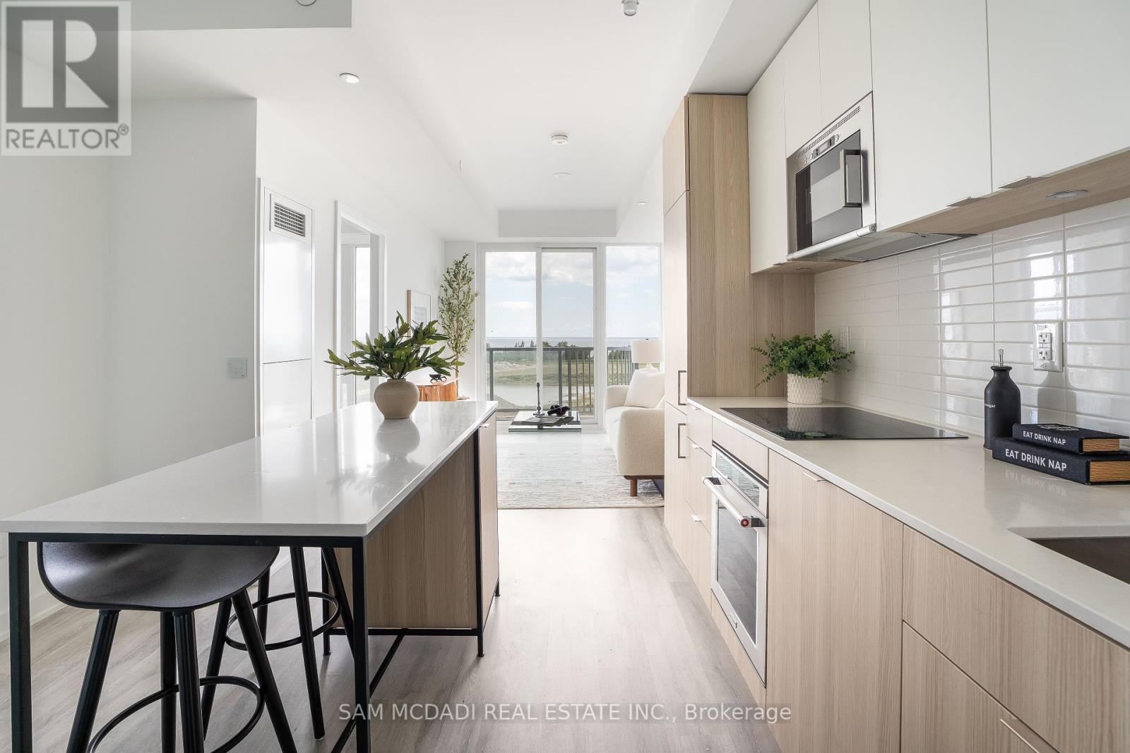 Property at 608 - 220 MISSINNIHE WAY image 4