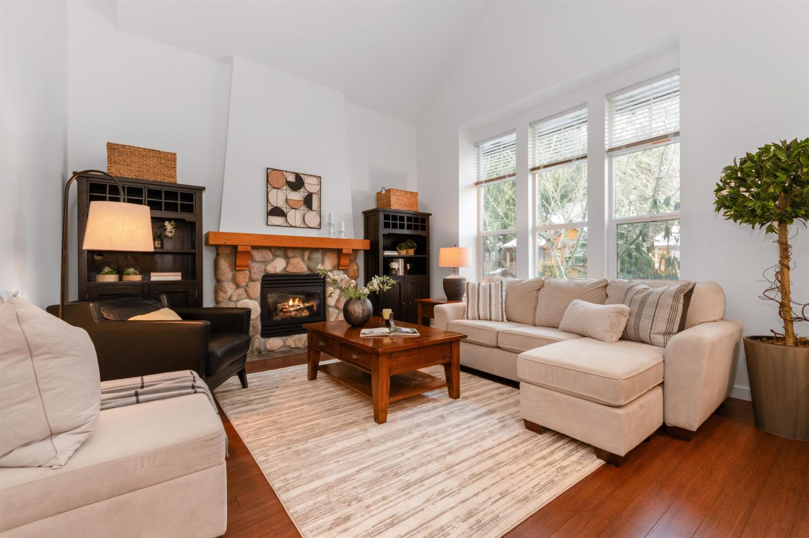 43610 Cotton Tail Crossing, Cultus Lake South, Lindell Beach, British Columbia V2R 0E1 - Photo 5 - R2964206