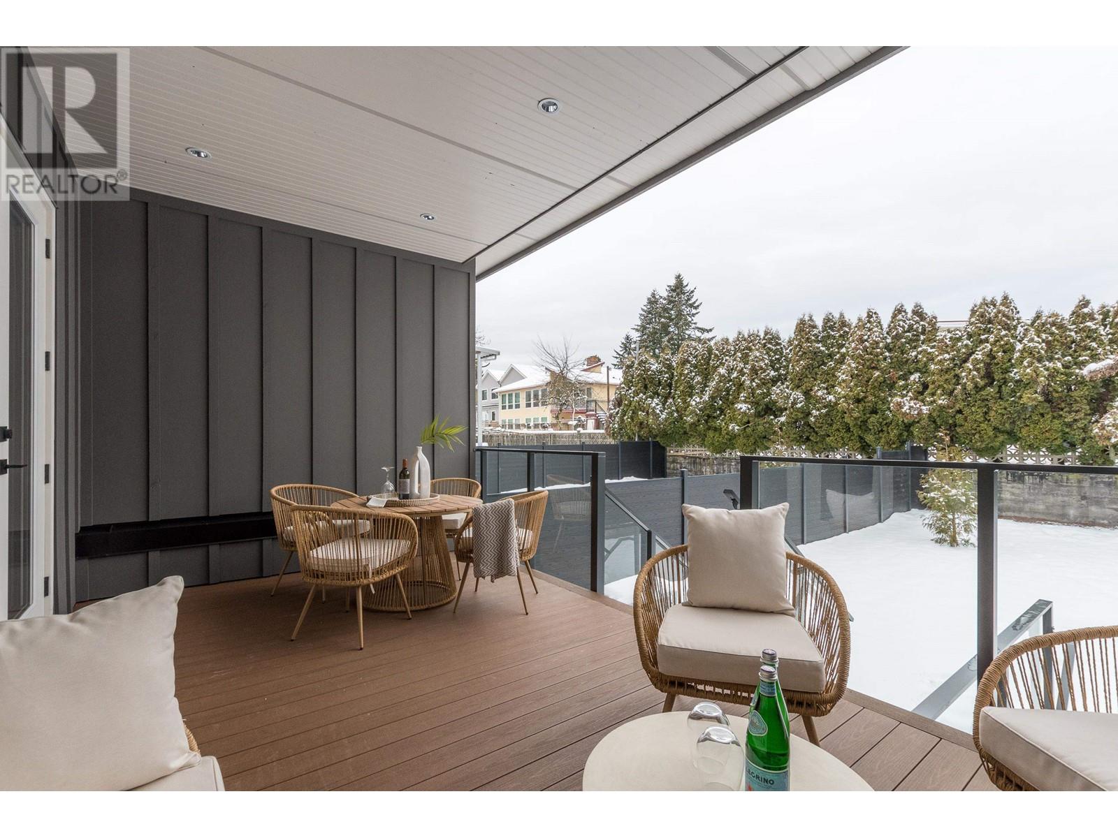 Listing Picture 25 of 25 : 3143 E 62ND AVENUE, Vancouver / 溫哥華 - 魯藝地產 Yvonne Lu Group - MLS Medallion Club Member