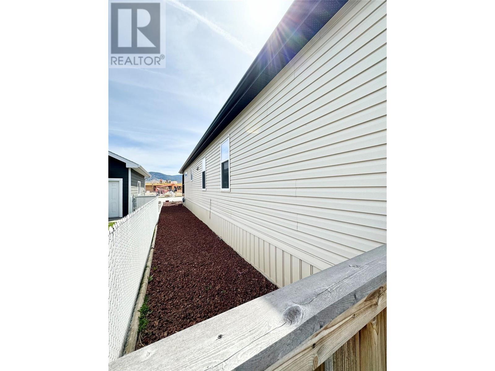 2581 Spring Bank Avenue, Merritt, British Columbia  V1K 1S1 - Photo 32 - 10334720