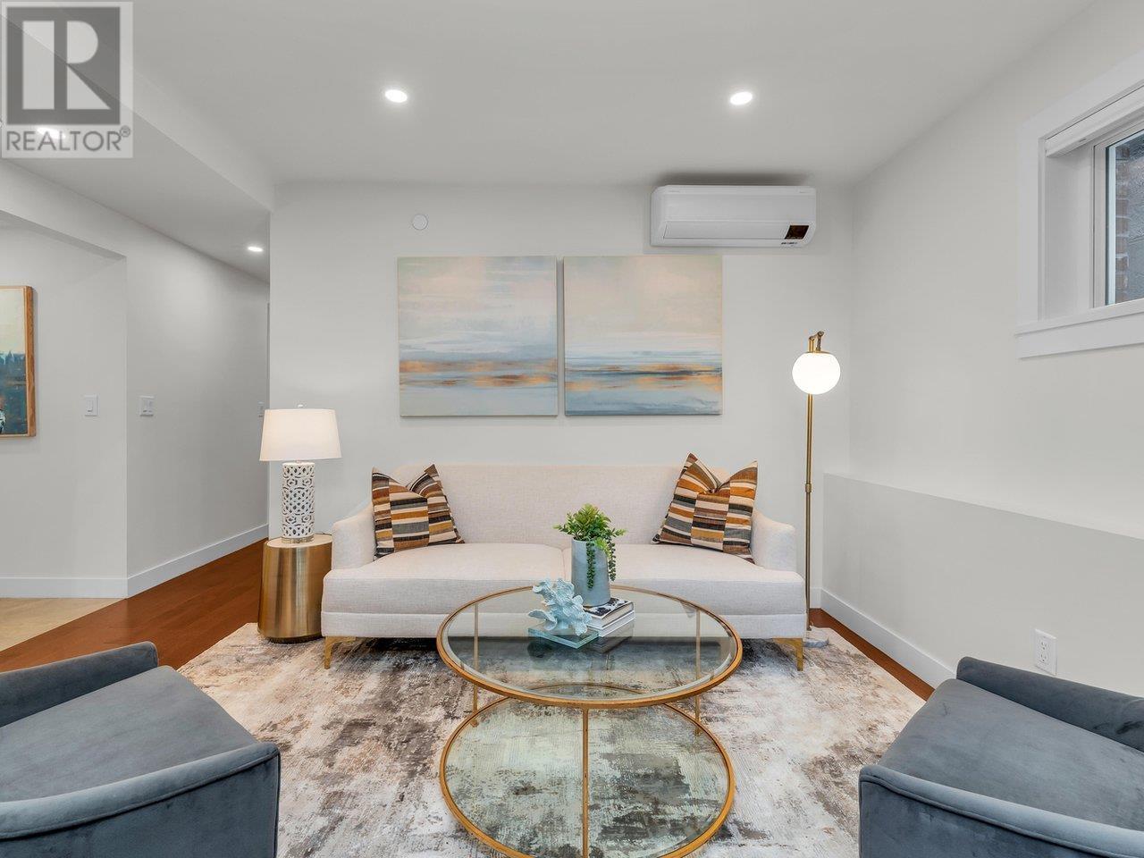 Listing Picture 8 of 36 : 1 3536 POINT GREY ROAD, Vancouver / 溫哥華 - 魯藝地產 Yvonne Lu Group - MLS Medallion Club Member