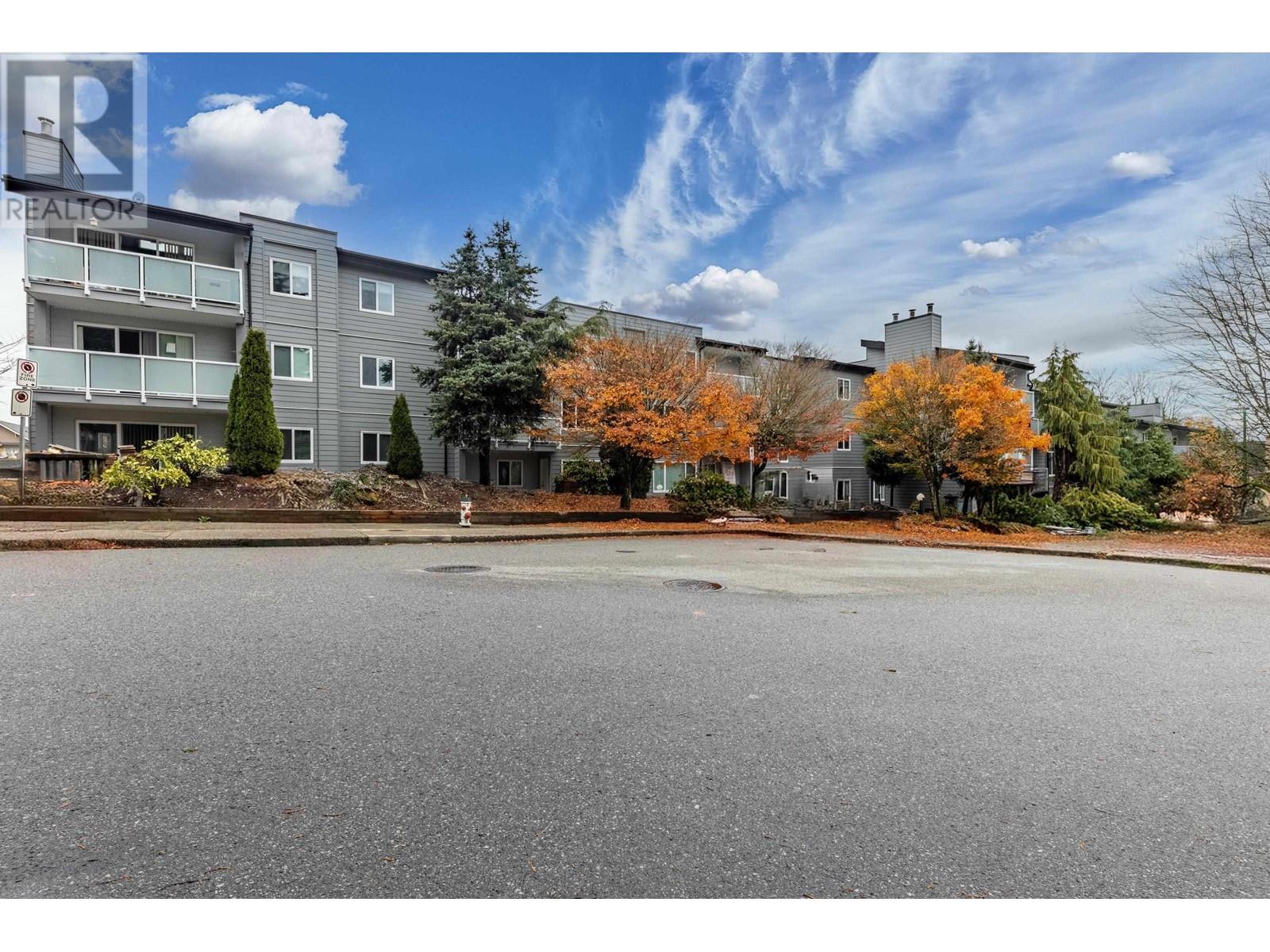 309 3883 LAUREL STREET, burnaby, British Columbia