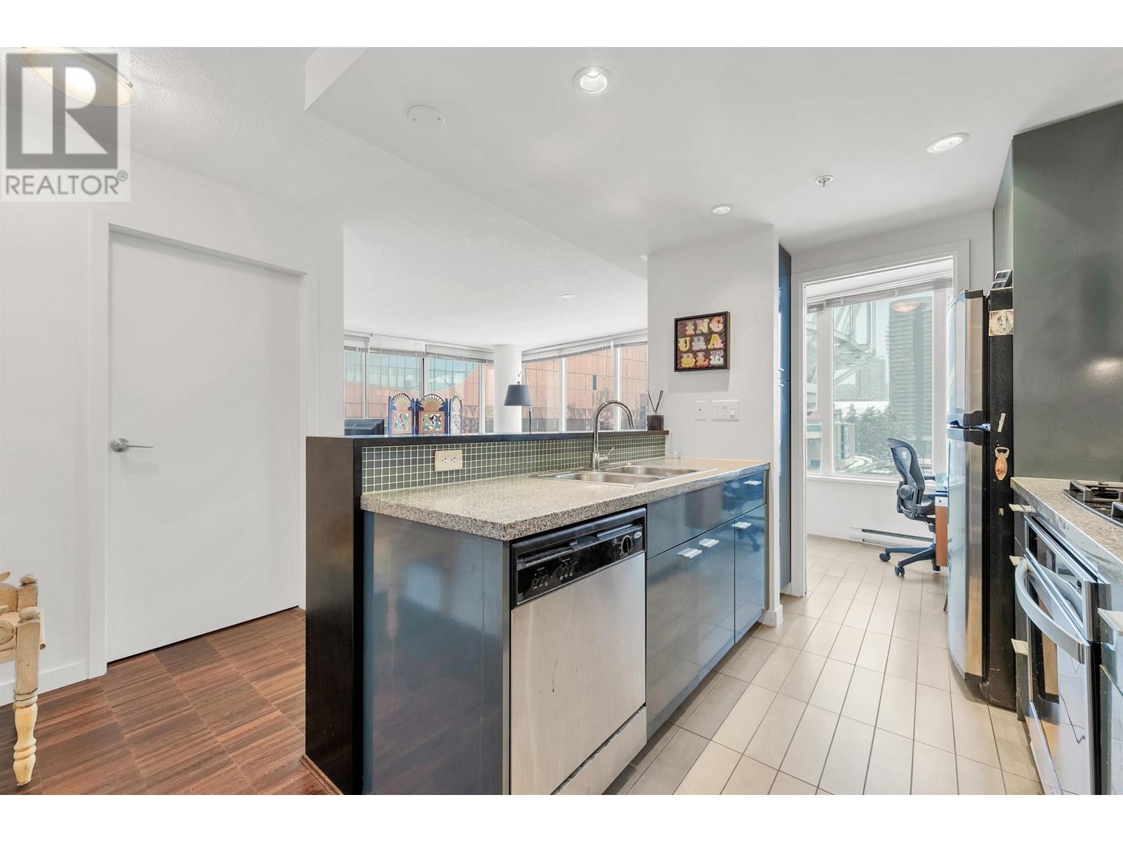 908 33 Smithe Street, Vancouver, British Columbia  V6B 0B5 - Photo 5 - R2964432