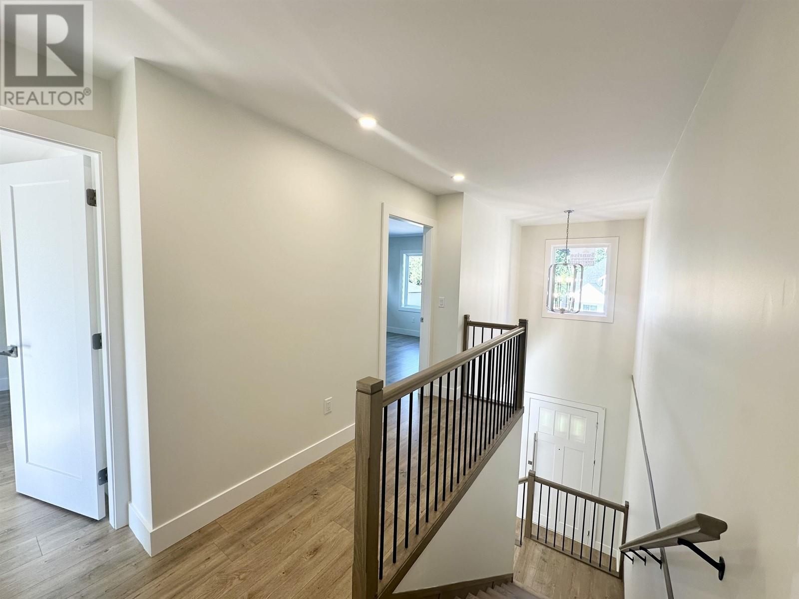 526 Jordan Way, Gibsons, British Columbia  V0N 1V5 - Photo 12 - R2964427