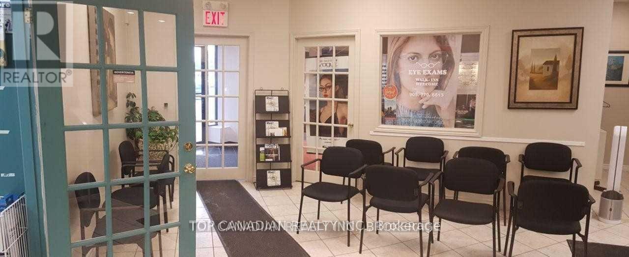 15 - 9555 Yonge Street, Richmond Hill, Ontario  L4C 9M5 - Photo 11 - N11961154