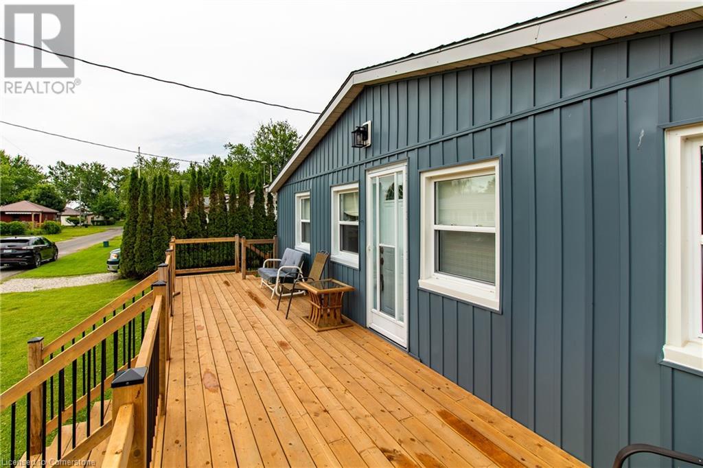 Photo 5 at 20 4th Avenue, Long Point Photo 5 at 20 4th Avenue, Long Point