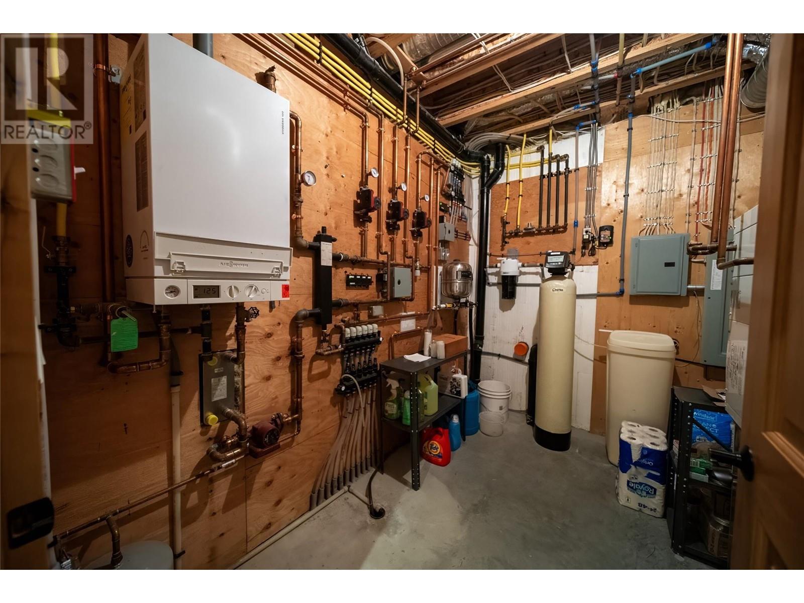 3012 Westview Road, Cranbrook, British Columbia  V1C 7G8 - Photo 48 - 10333922