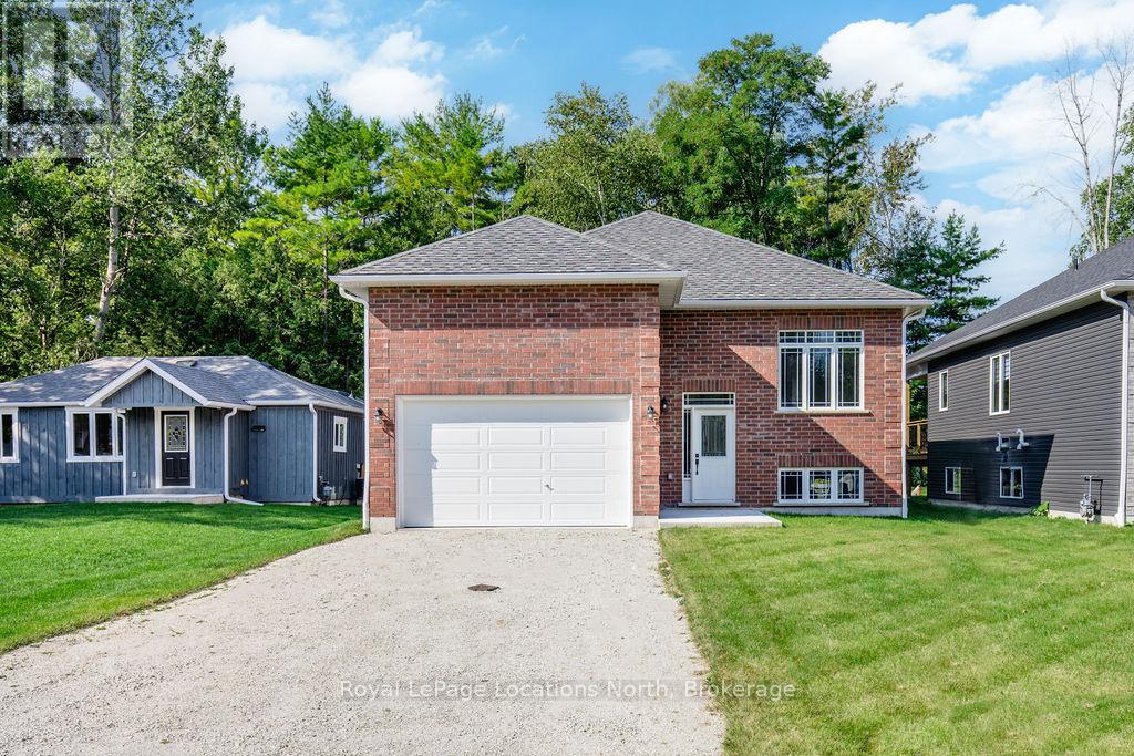 14 56th Street S, Wasaga Beach, Ontario  L9Z 1W5 - Photo 1 - S11961169