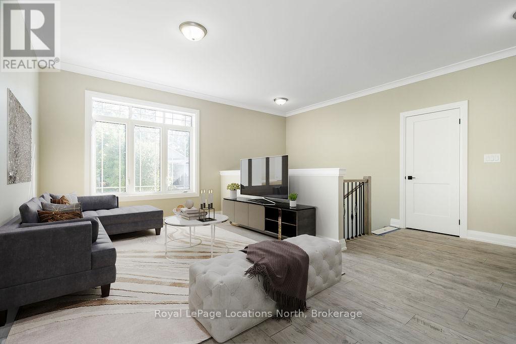 14 56th Street S, Wasaga Beach, Ontario  L9Z 1W5 - Photo 2 - S11961169