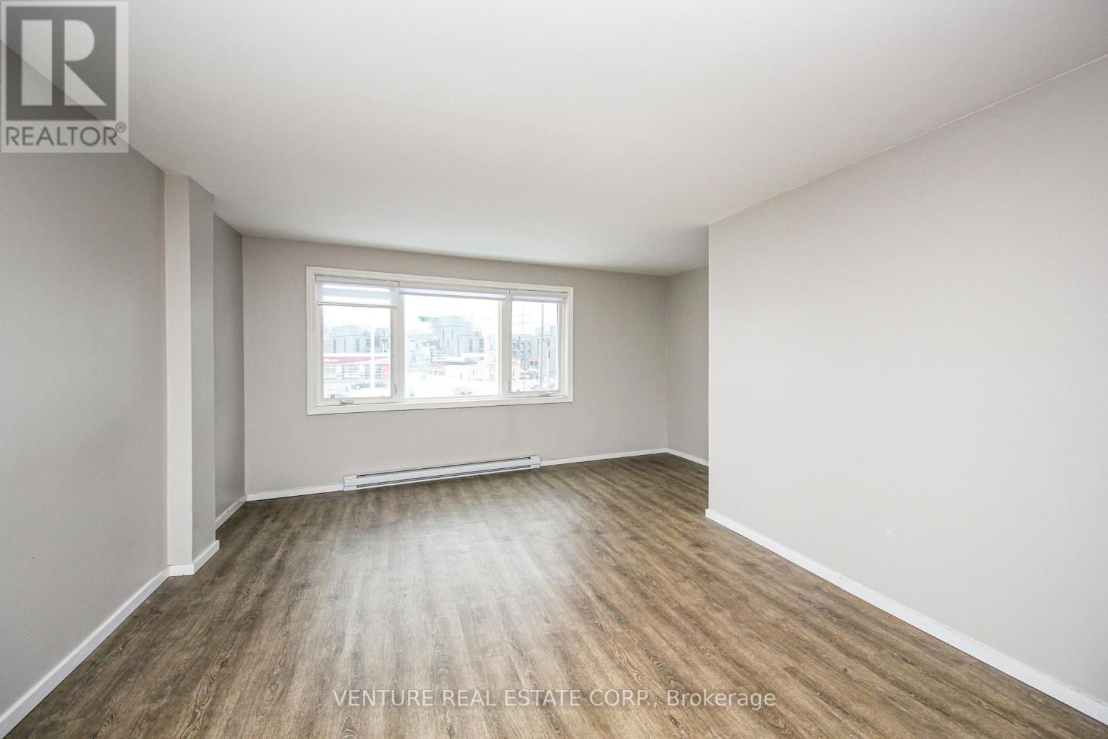 1 - 4227 B Dundas Street W, Toronto, Ontario  M8X 1Y3 - Photo 6 - W11915147