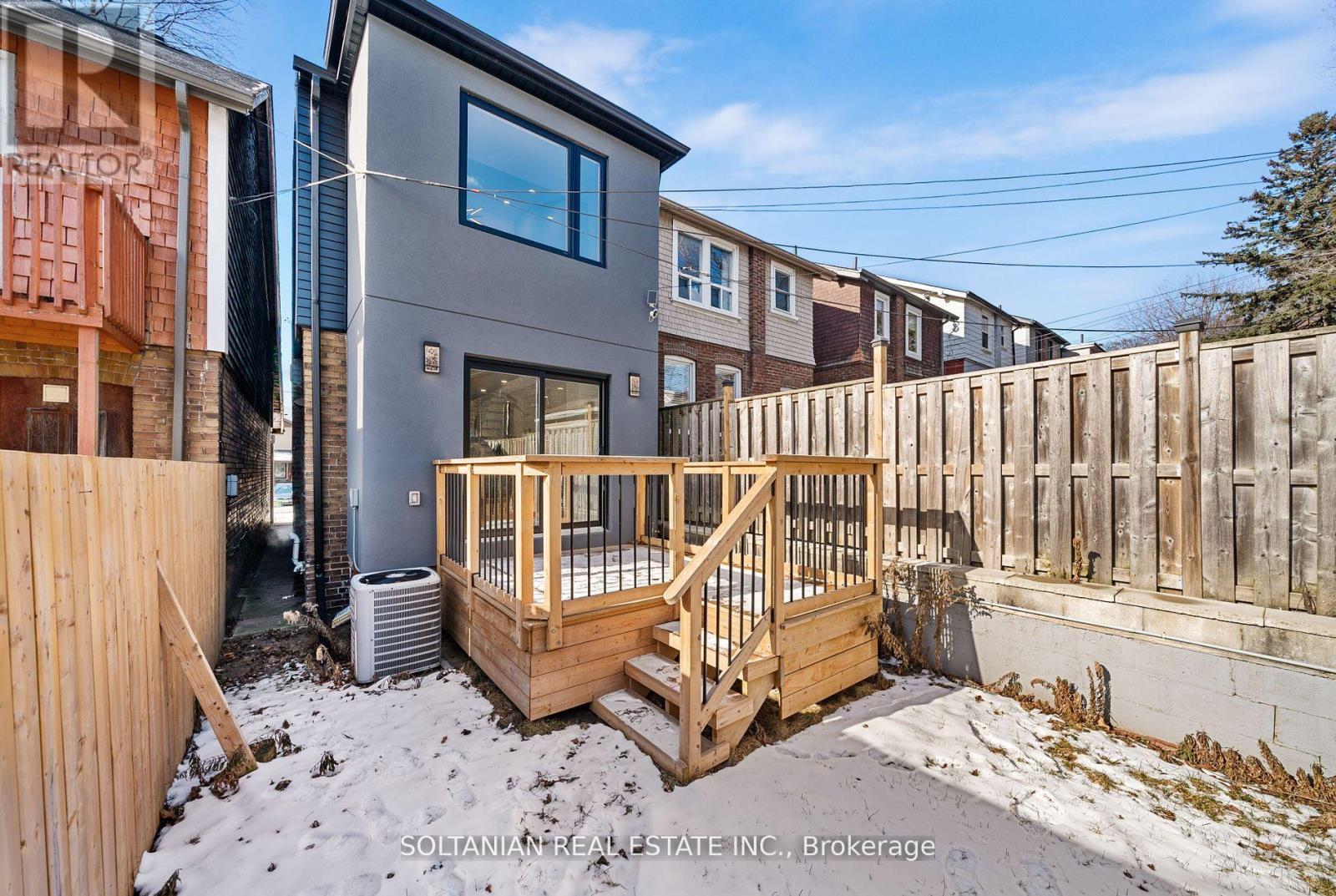 1a Normandy Boulevard, Toronto, Ontario  M4L 3K1 - Photo 33 - E11961199