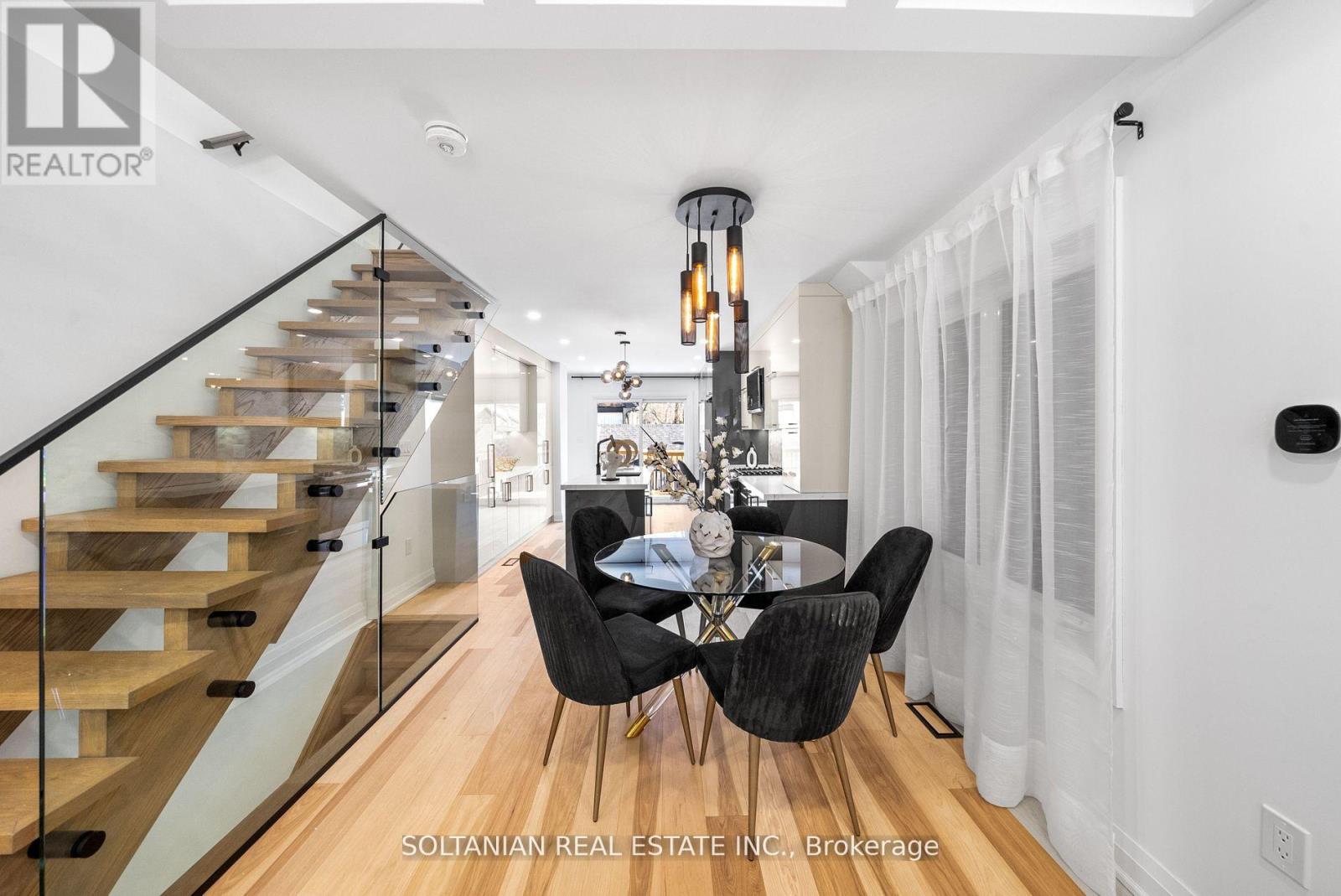 1a Normandy Boulevard, Toronto, Ontario  M4L 3K1 - Photo 8 - E11961199