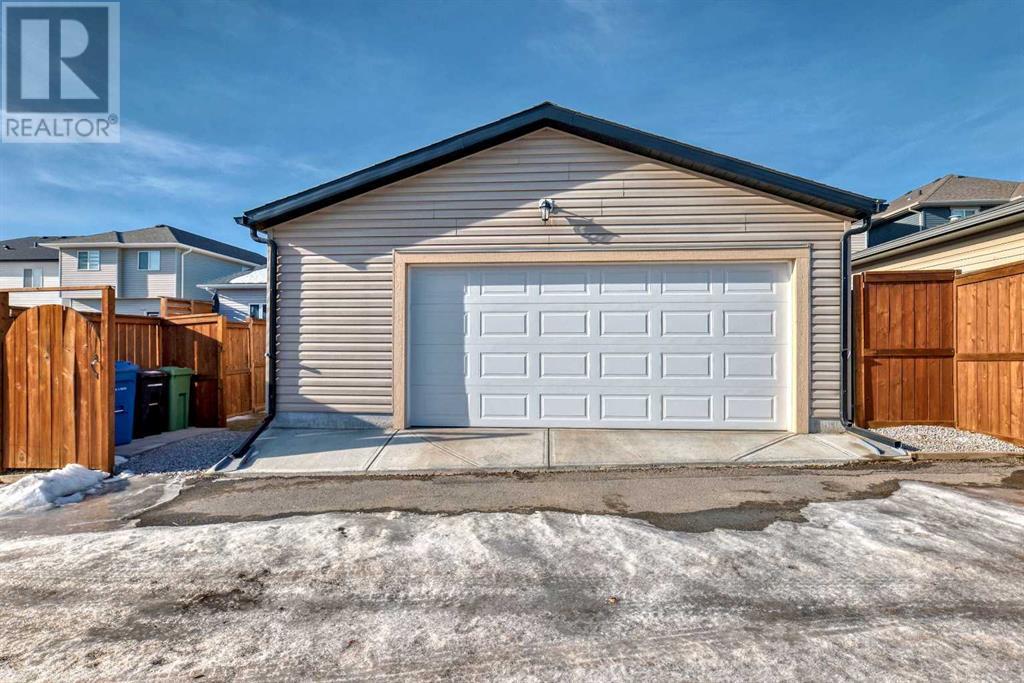 25 Drake Landing Boulevard, Okotoks, Alberta  T1S 0P8 - Photo 35 - A2190875