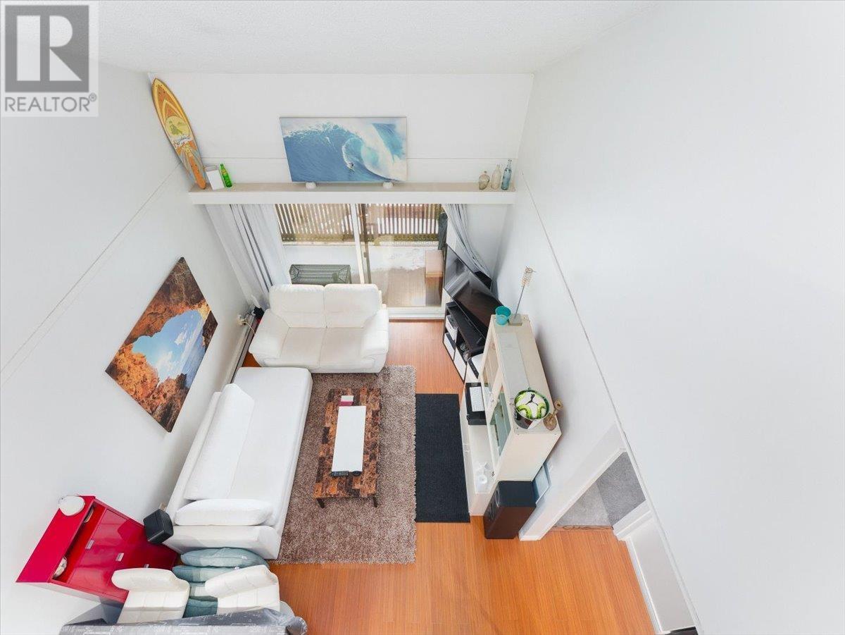 206 1202 London Street, New Westminster, British Columbia  V3M 5Z6 - Photo 2 - R2964362