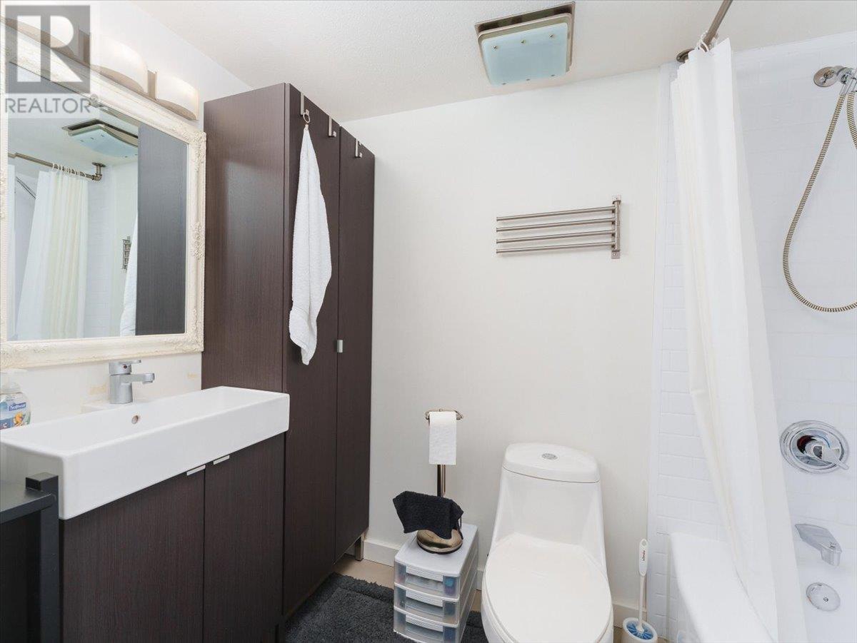 206 1202 London Street, New Westminster, British Columbia  V3M 5Z6 - Photo 15 - R2964362