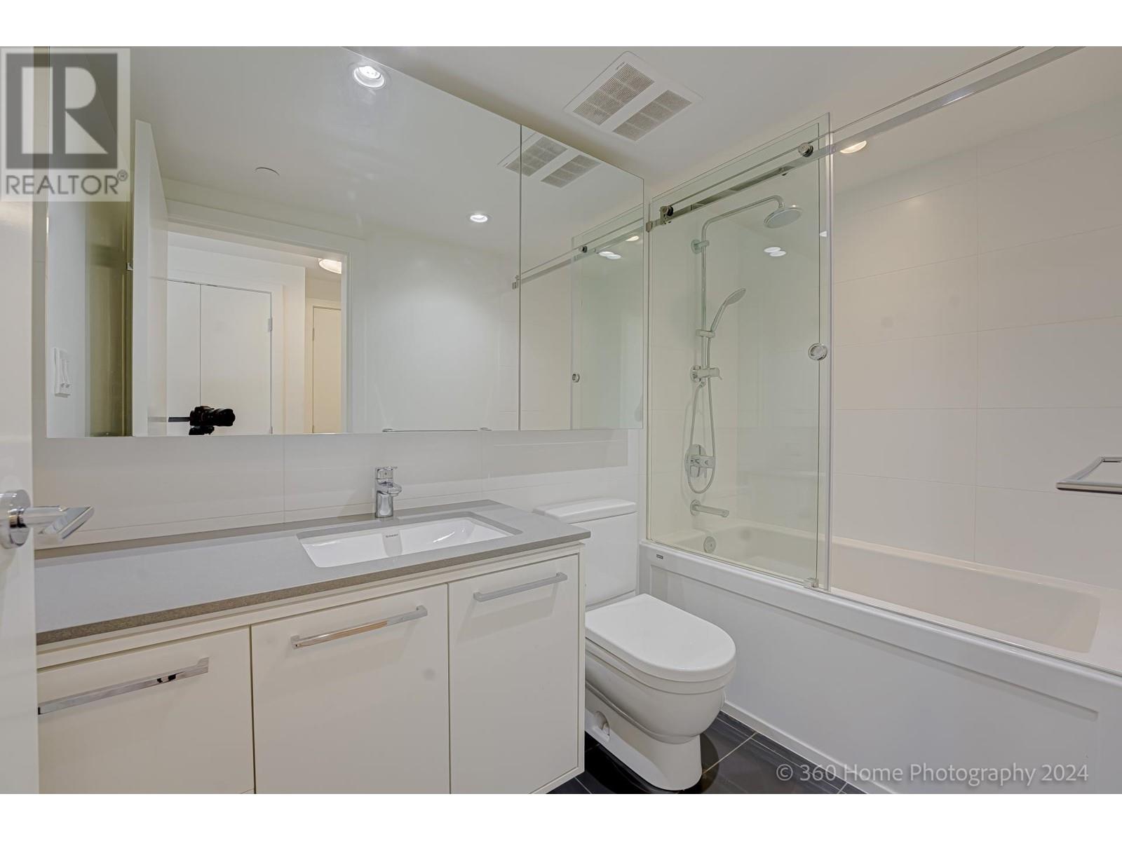2303 680 Seylynn Crescent, North Vancouver, British Columbia  V7J 0B5 - Photo 22 - R2964444