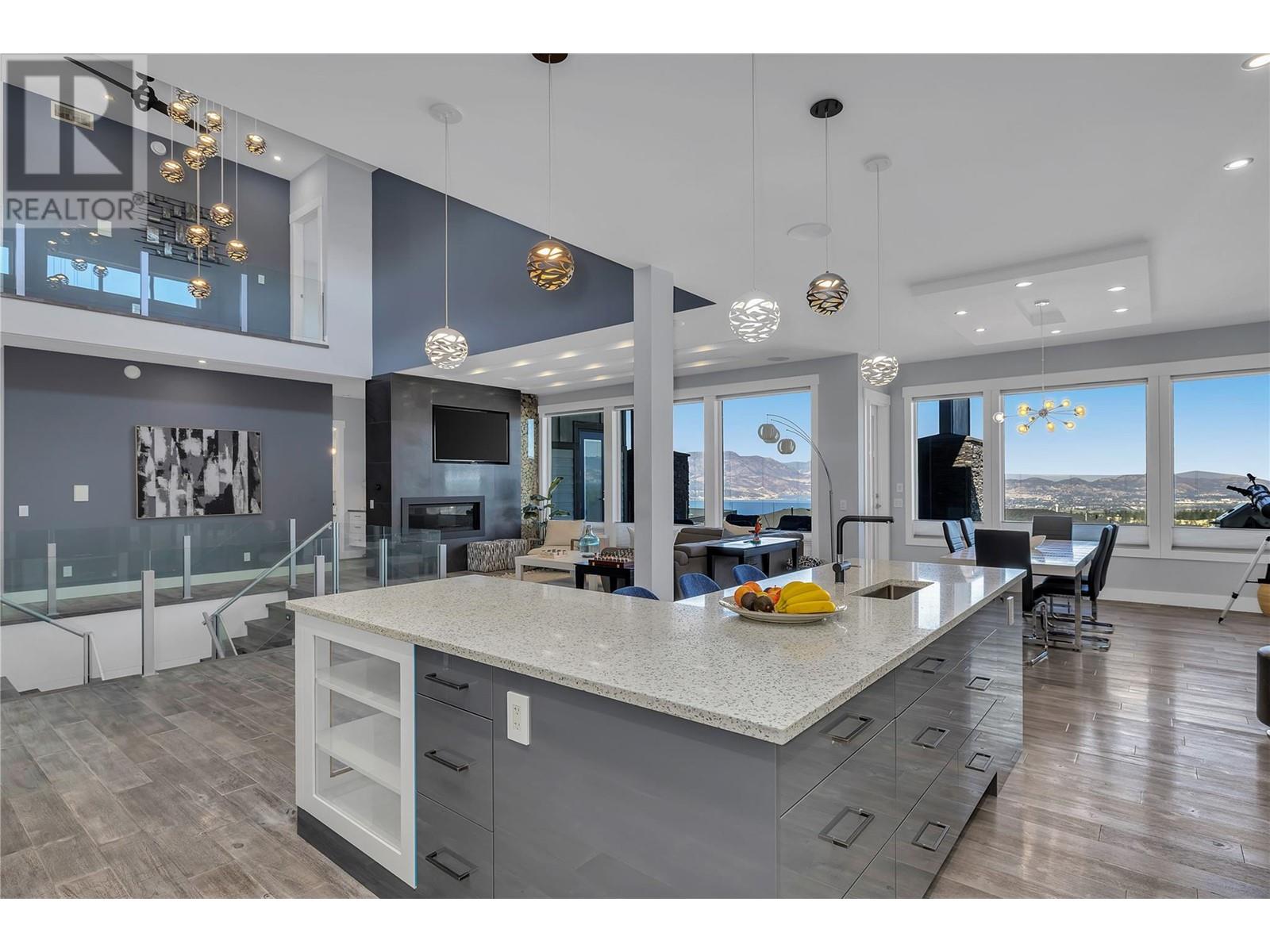 1088 Clarance Avenue, Kelowna, British Columbia  V1W 5M6 - Photo 27 - 10332897