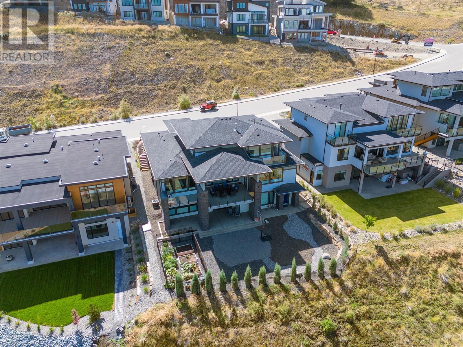 1088 Clarance Avenue, Kelowna, British Columbia  V1W 5M6 - Photo 10 - 10332897