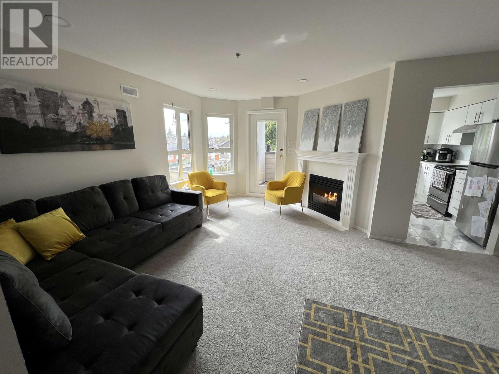 Listing Picture 2 of 9 : 309 2388 KINGSWAY, Vancouver / 溫哥華 - 魯藝地產 Yvonne Lu Group - MLS Medallion Club Member