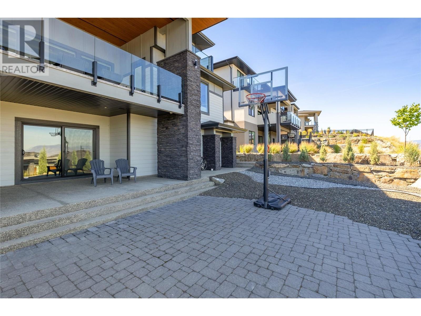 1088 Clarance Avenue, Kelowna, British Columbia  V1W 5M6 - Photo 17 - 10332897