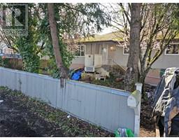 647 Ralph St Tillicum