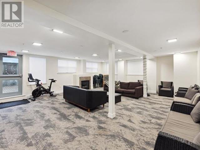 Listing Picture 35 of 40 : 206 1707 CHARLES STREET, Vancouver / 溫哥華 - 魯藝地產 Yvonne Lu Group - MLS Medallion Club Member