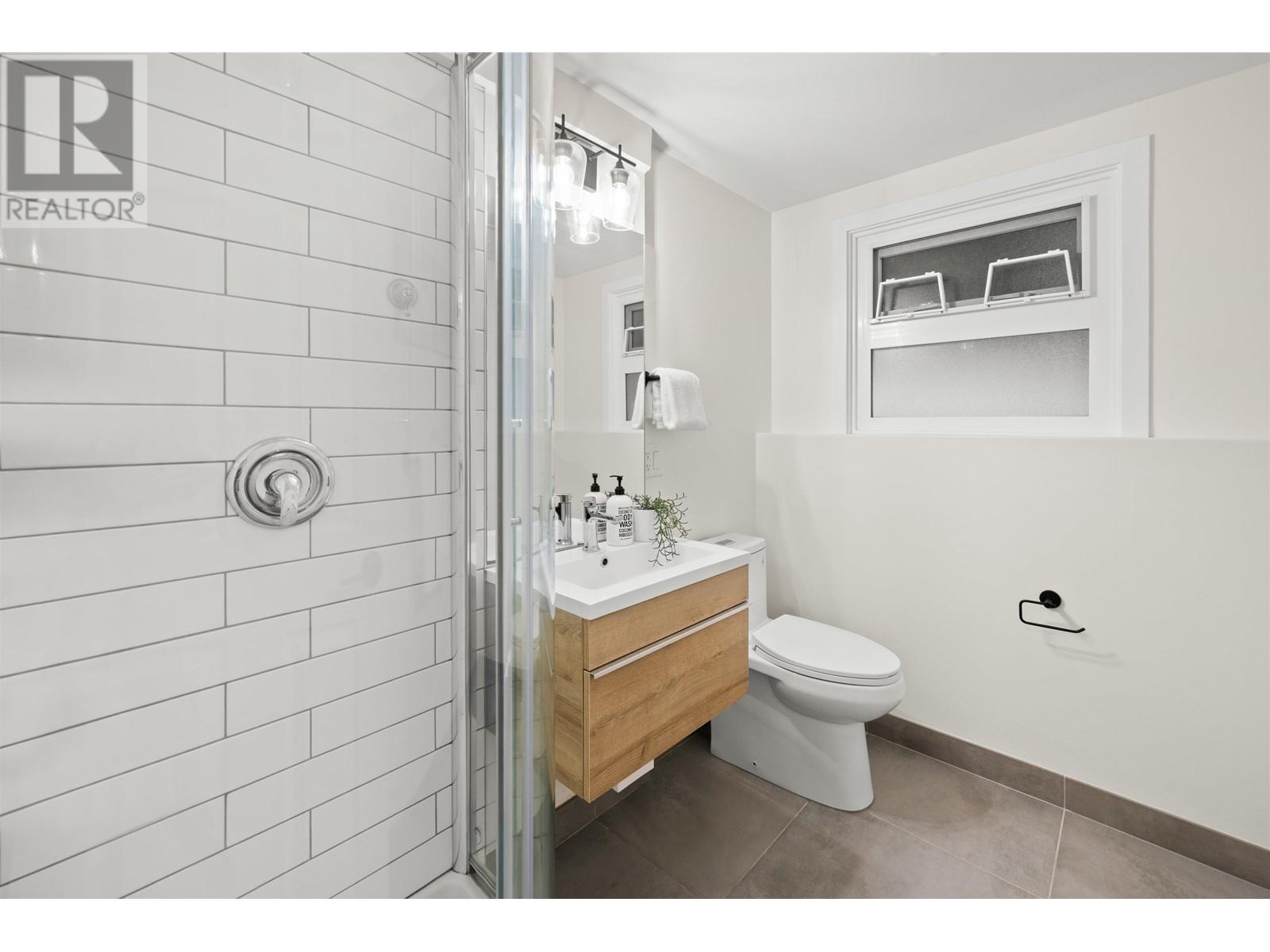 4593 Cliffmont Road, North Vancouver, British Columbia  V7G 1J8 - Photo 23 - R2964509