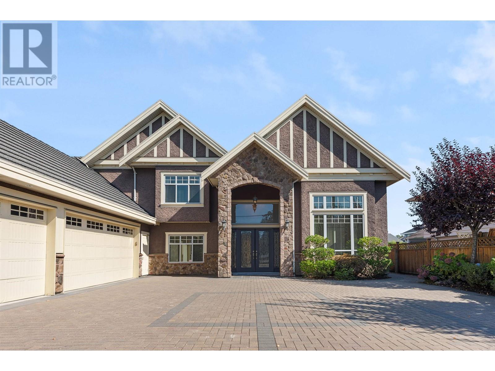 Listing Picture 17 of 19 : 8480 KELMORE ROAD, Richmond / 烈治文 - 魯藝地產 Yvonne Lu Group - MLS Medallion Club Member