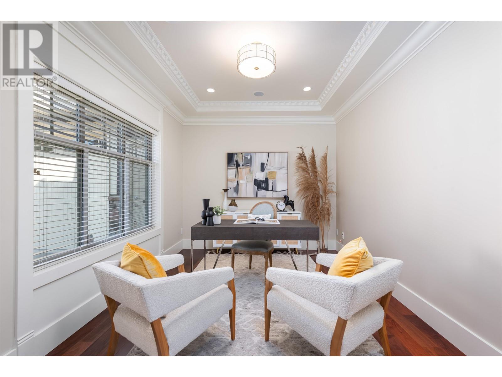 Listing Picture 4 of 19 : 8480 KELMORE ROAD, Richmond / 烈治文 - 魯藝地產 Yvonne Lu Group - MLS Medallion Club Member