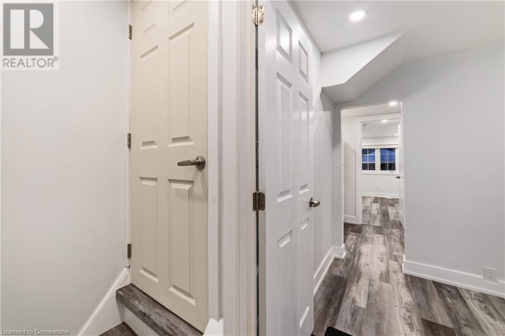 Property at 173 HARMONY Avenue image 5