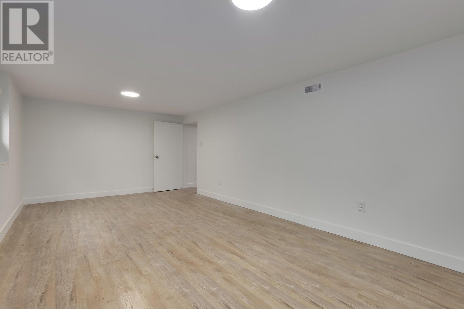 181 W Windsor Road, North Vancouver, British Columbia  V7N 2M9 - Photo 18 - R2956984
