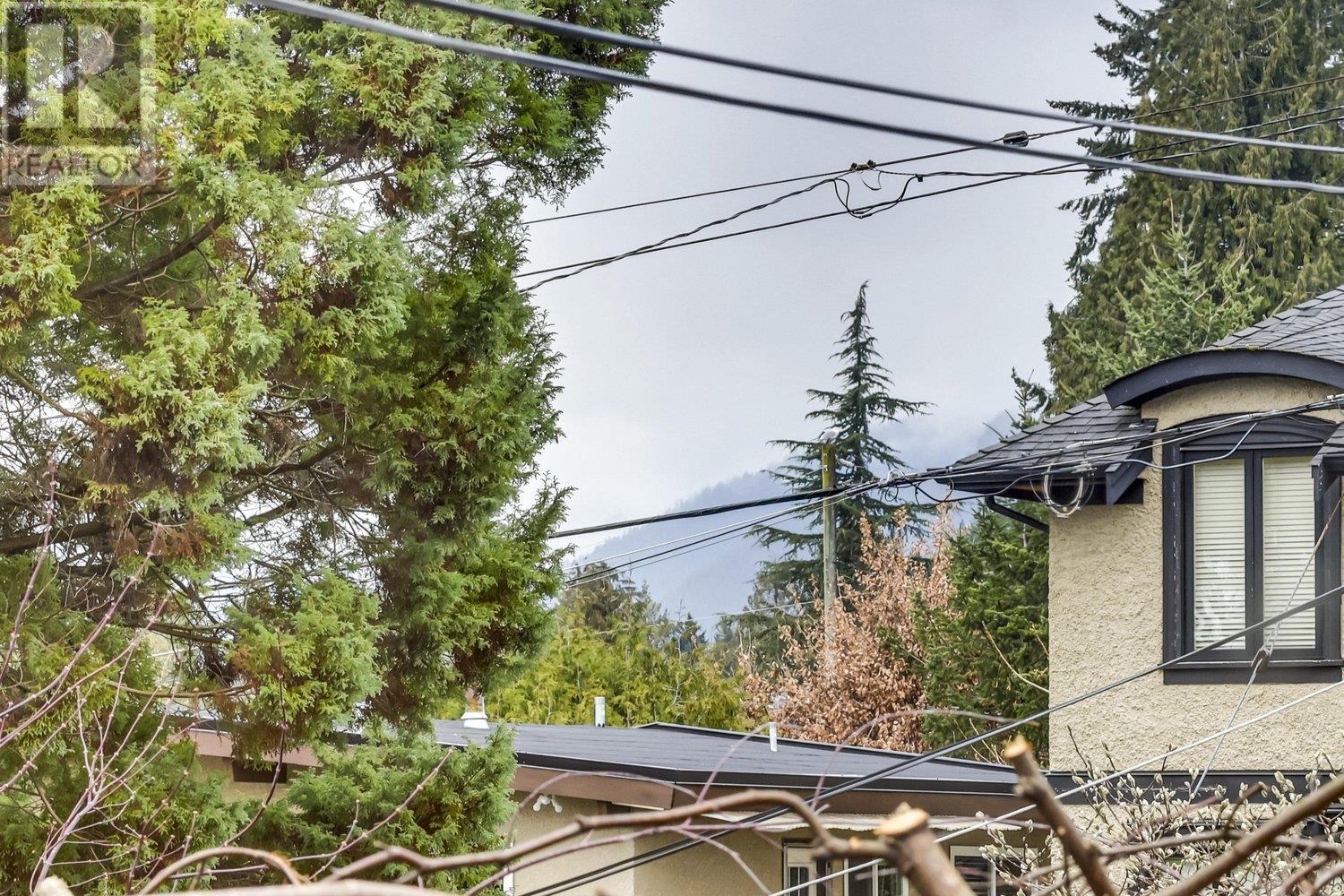 181 W Windsor Road, North Vancouver, British Columbia  V7N 2M9 - Photo 25 - R2956984