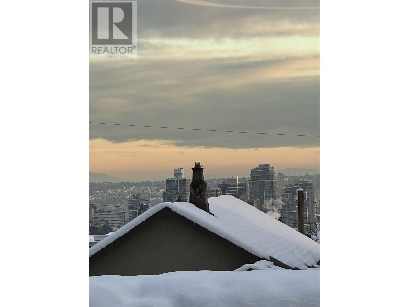 181 W Windsor Road, North Vancouver, British Columbia  V7N 2M9 - Photo 30 - R2956984