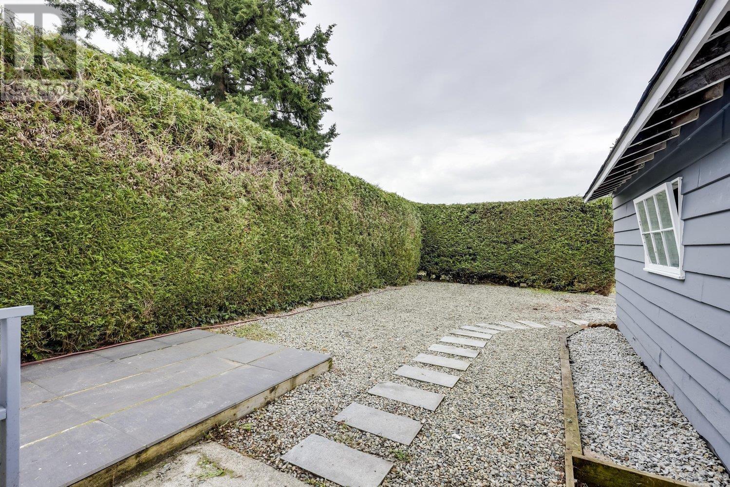 181 W Windsor Road, North Vancouver, British Columbia  V7N 2M9 - Photo 24 - R2956984